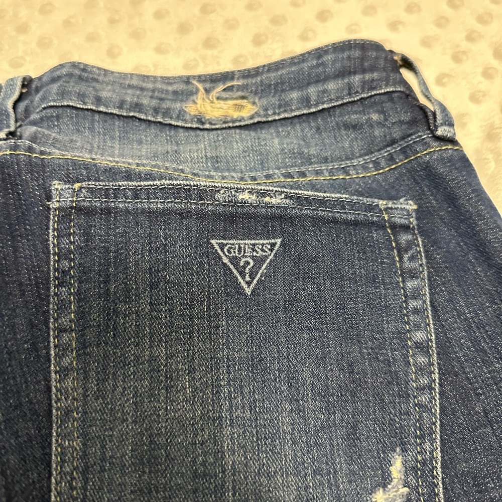 Guess Rip Jeans (size 30) - Picture 8 of 13